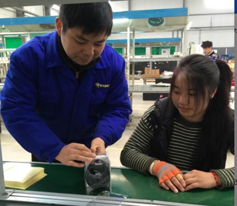 华宝公司获&ldquo;流动人口工作先进集体&rdquo;、郑御玺获&ldquo;最美新宁海人&rdquo;荣誉称号双丰收